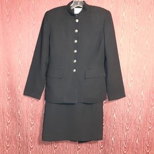 LE SUIT 2 PIECE SKIRT SUIT BUSINESS/DINNER/CHURCH/FORMAL WOMEN'S SIZE 4P